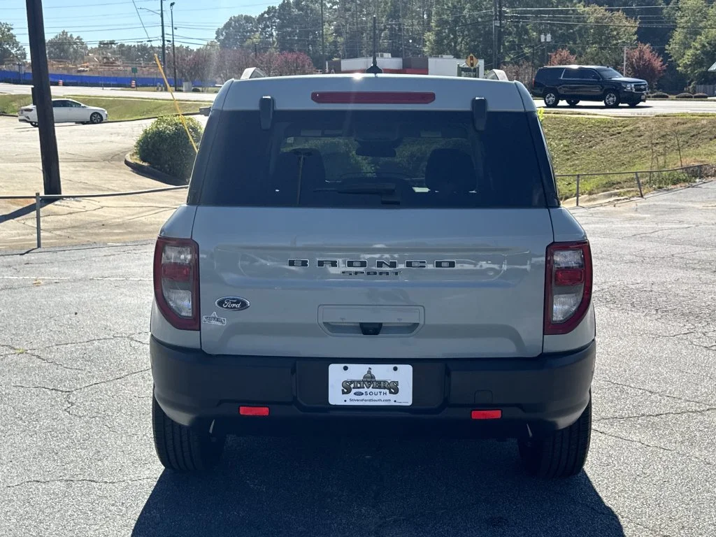 Used 2024 Green Ford Big Bend image 6