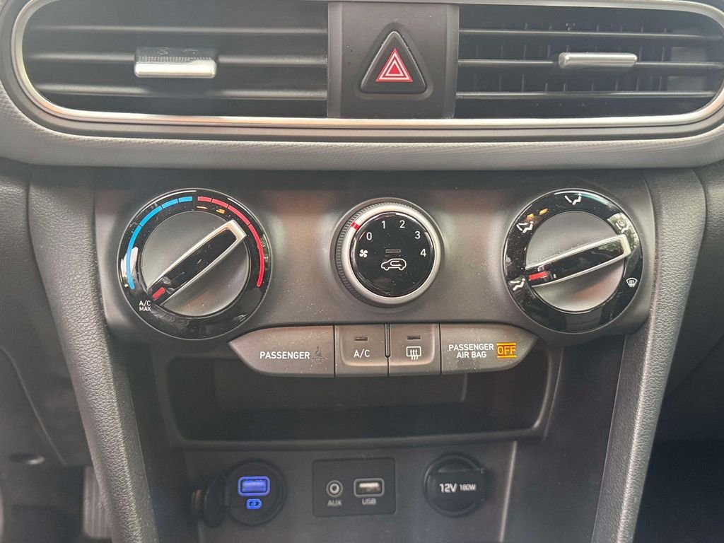 Used 2019 Red Hyundai SEL image 28
