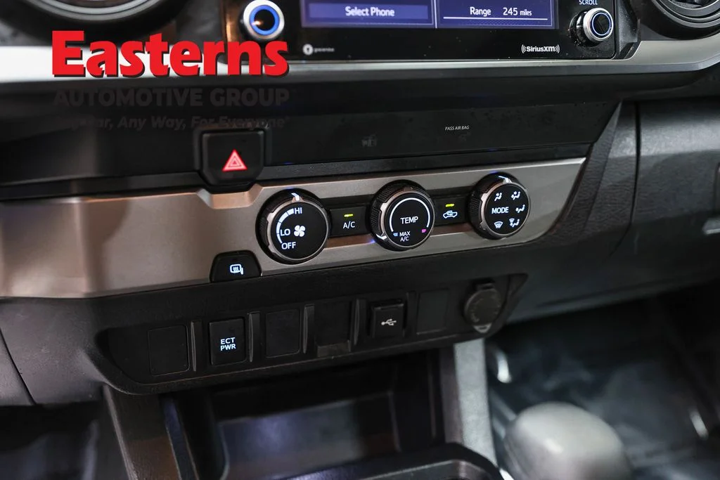 Used 2021 White Toyota SR image 20