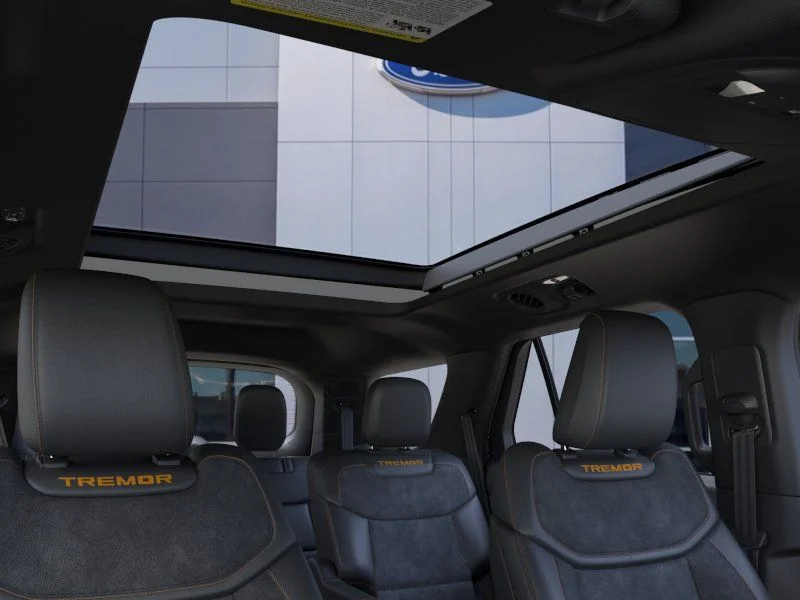 New 2026 White Ford Tremor image 22