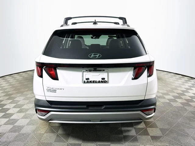 New 2026 White Hyundai SEL image 4