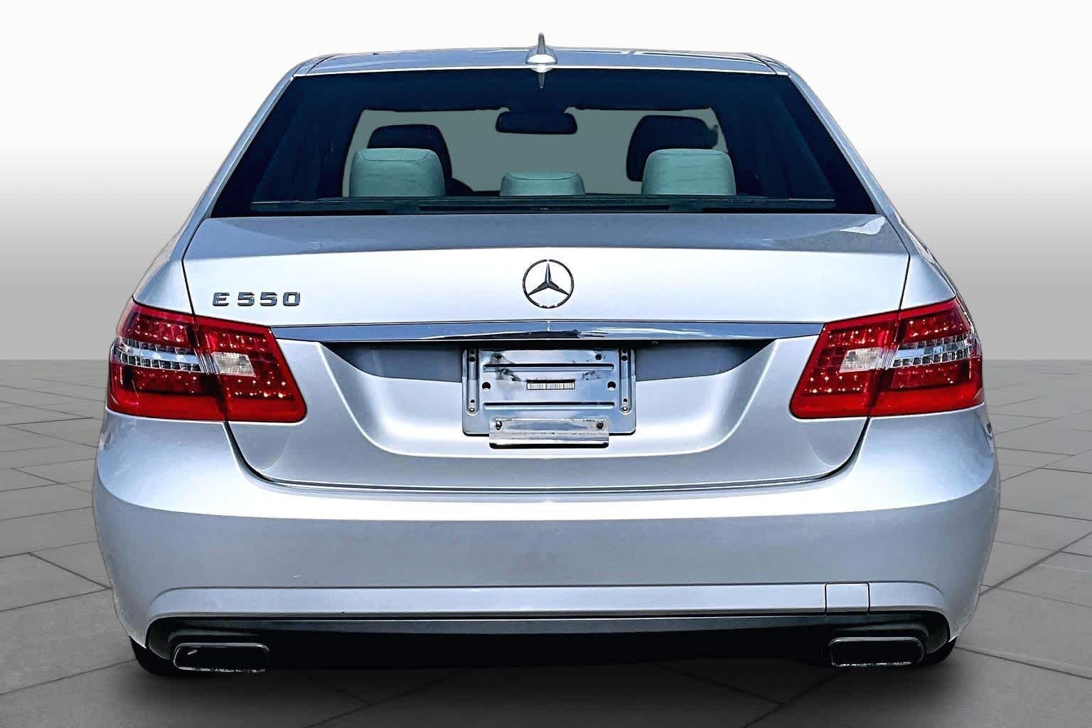 Pre-Owned 2011 Mercedes-Benz E 550 Luxury