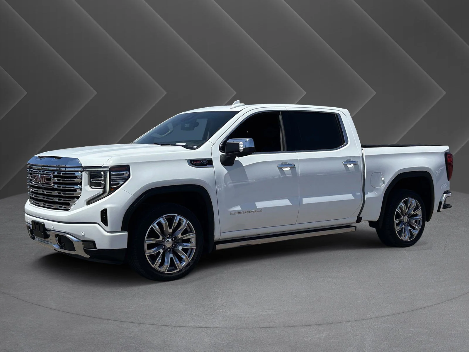 Used 2023 Summit White GMC Denali image 35
