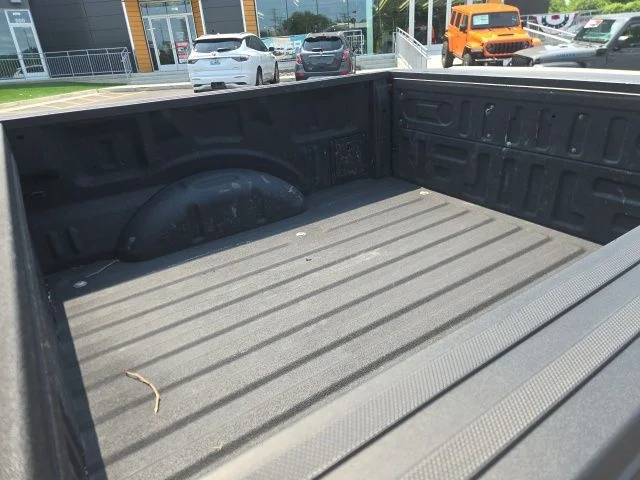 Used 2024 Blue Ford XLT image 7