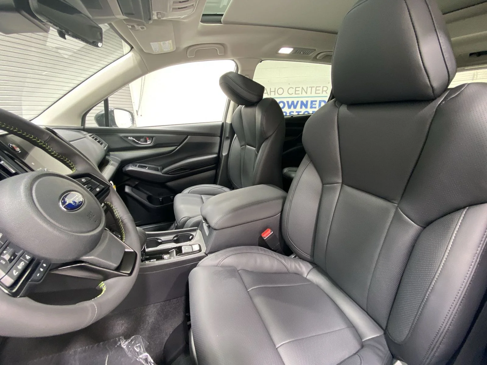 New 2026 CRYSTAL WHITE PEARL Subaru Onyx Edition Touring image 11