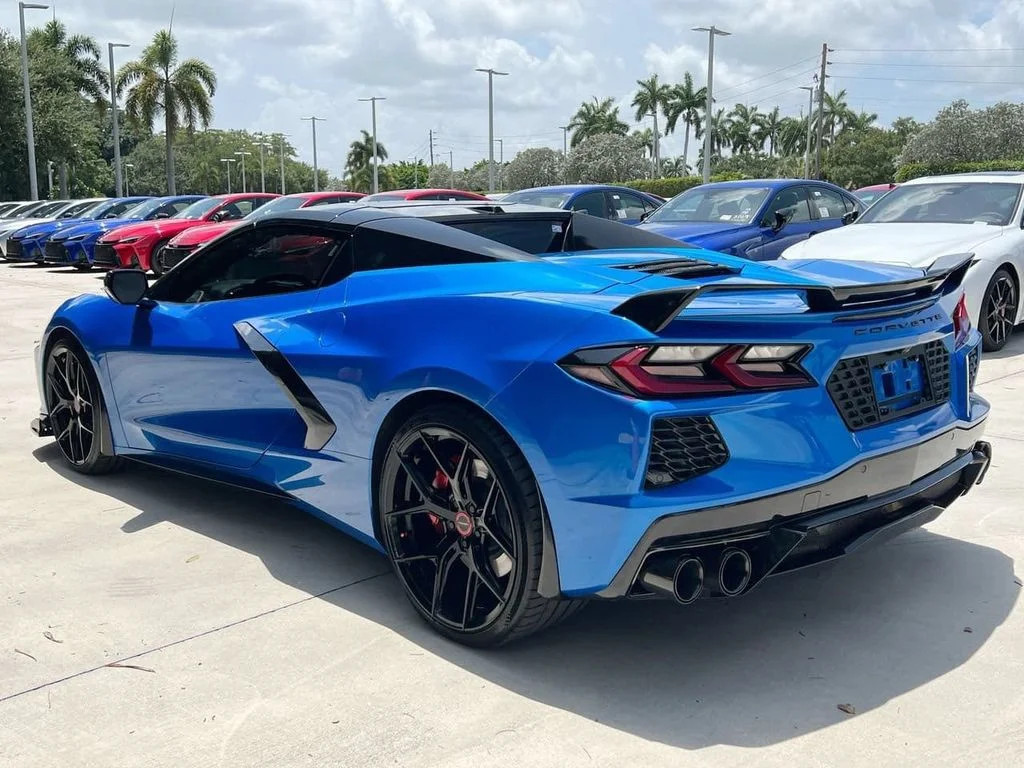 Used 2024 Riptide Blue Chevrolet Stingray image 5