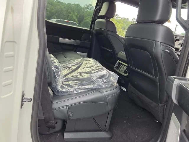 New 2026 Star White Metallic Tri-Coat Ford F-250® Platinum® image 10