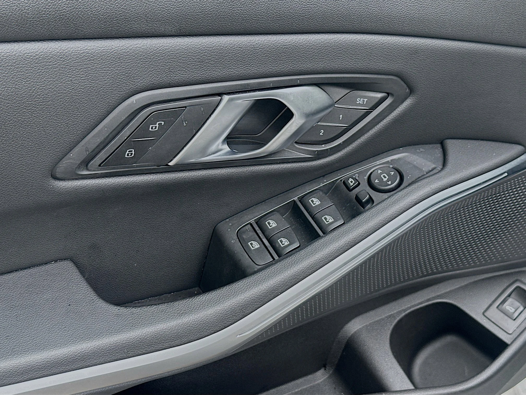 2024 BMW 3 Series 330i - Photo 16