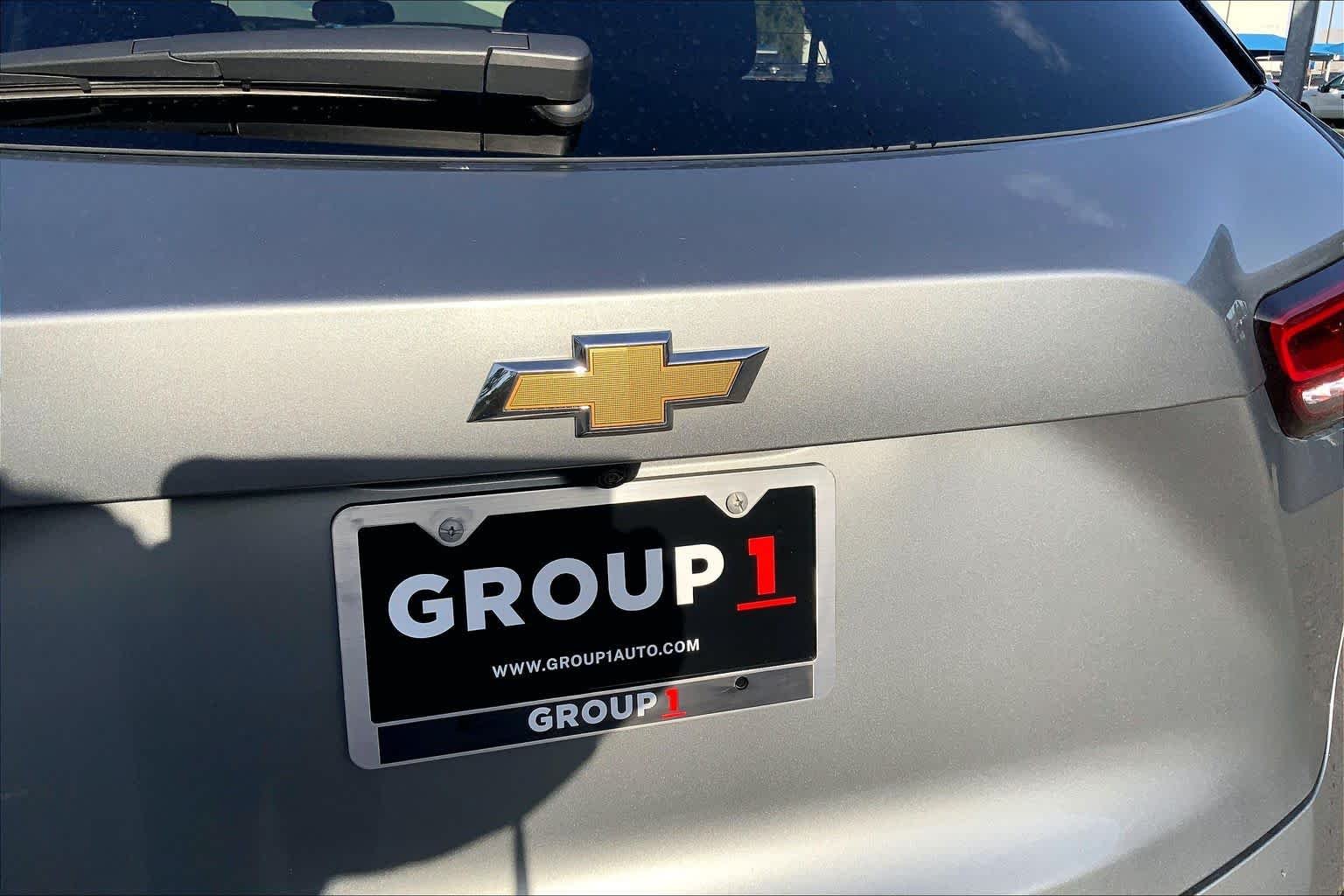 Used 2026 Sterling Gray Metallic Chevrolet LT image 31