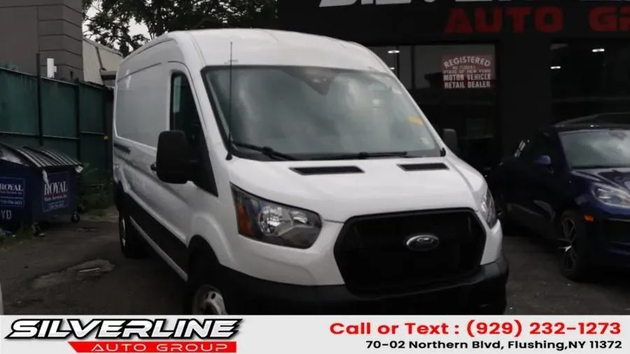Used 2023 Oxford White Ford 250 image 1