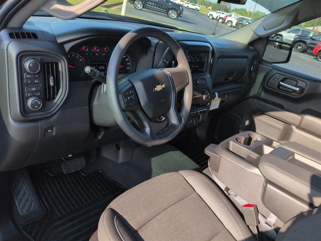 Used 2026 Black Chevrolet Custom image 10