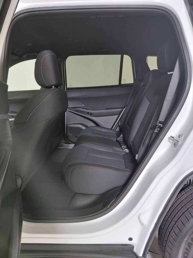 New 2026 Bright White Clear-Coat Exterior Paint Jeep Laredo image 13