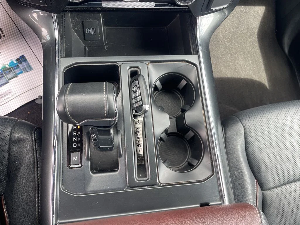 Used 2022 Black Ford Lariat image 24