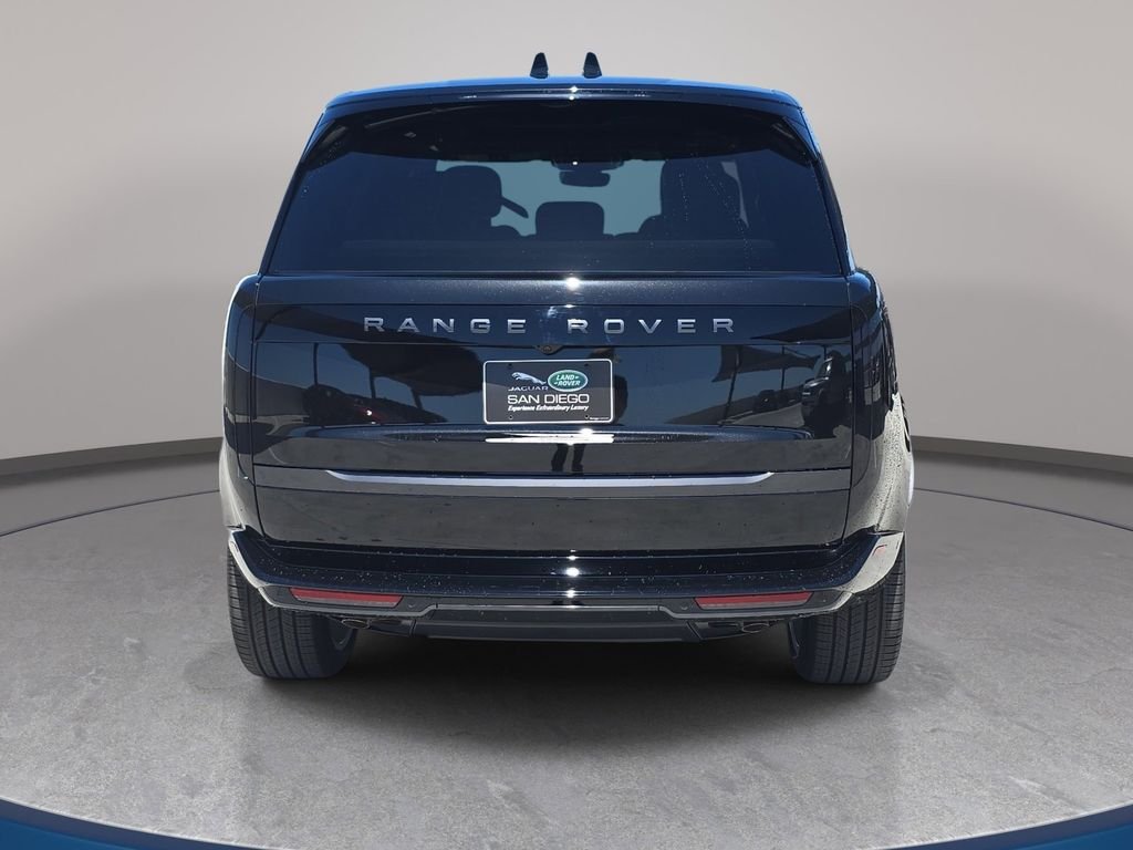New 2026 Santorini Black Land Rover SE image 6