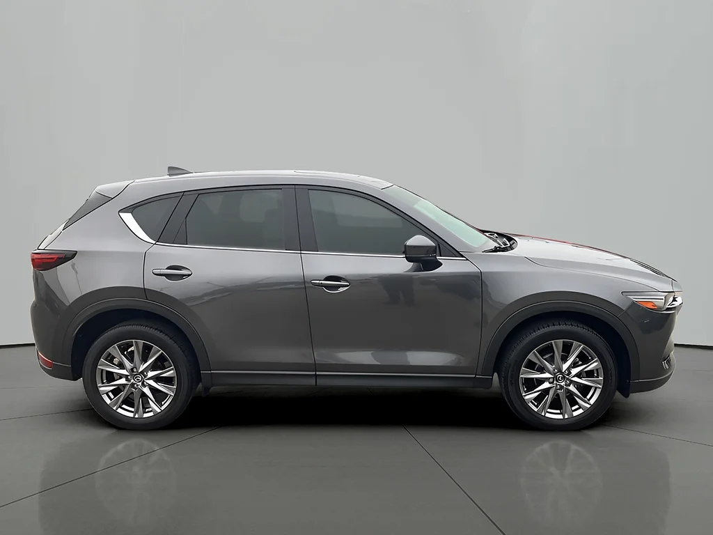Used 2021 Machine Gray Metallic Mazda Grand Touring image 6