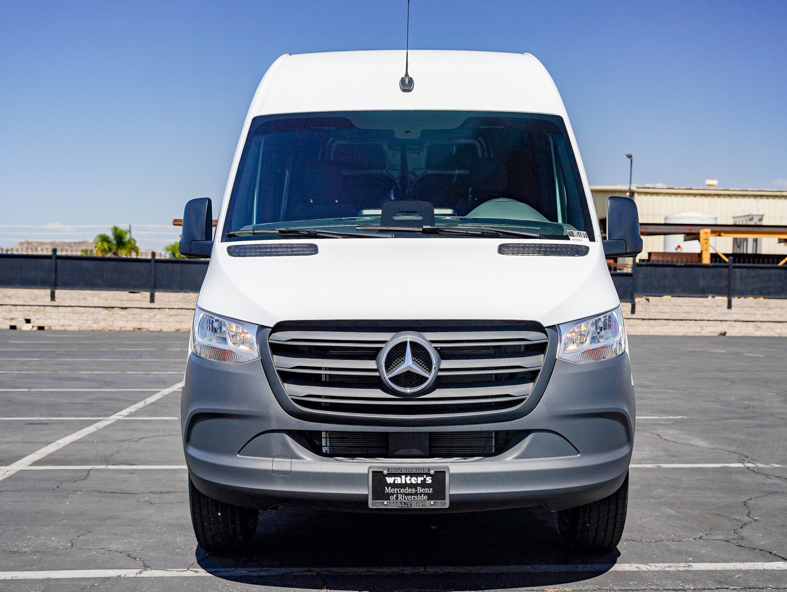 New 2025 Arctic White Mercedes-Benz 2500 High Roof I4 Diesel HO 144 RWD image 2