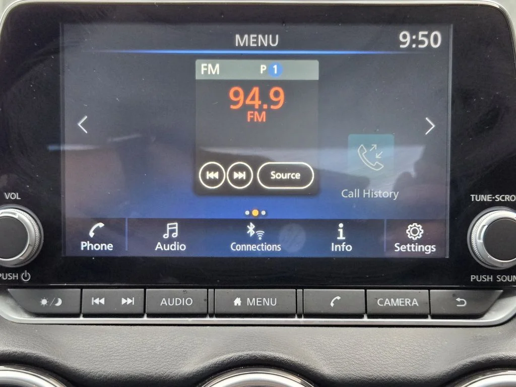 Certified Used 2023 White Nissan SR image 16