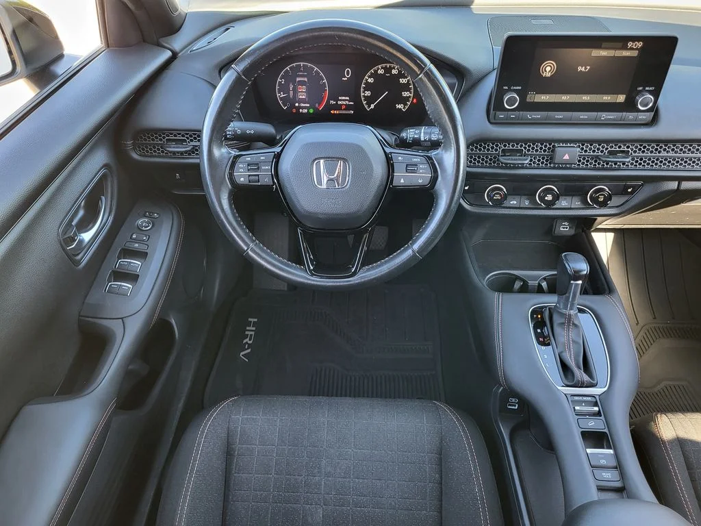 Used 2023 Platinum White Pearl Honda Sport image 3