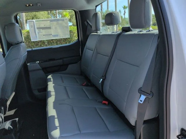 New 2026 Oxford White Ford F-250® XL image 14