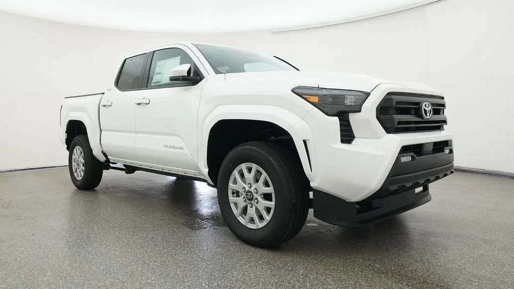 New 2026 Ice Cap Toyota SR5 image 9