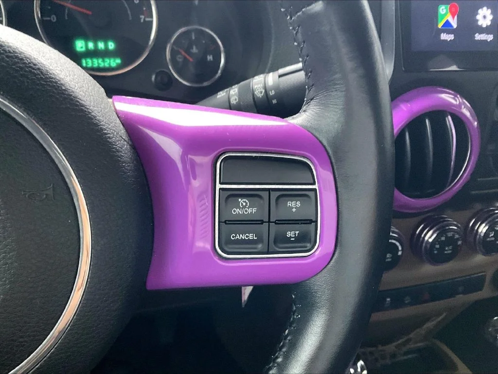 Used 2015 Anvil Clear Coat Jeep Unlimited Sahara image 21