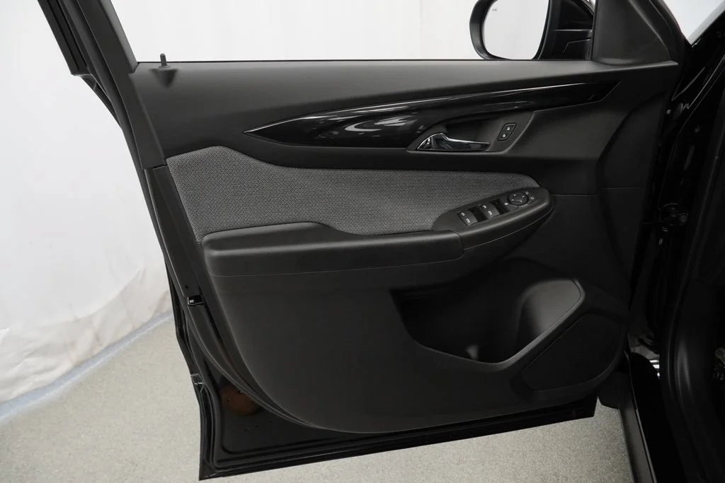 New 2026 Mosaic Black Metallic Chevrolet LT image 22