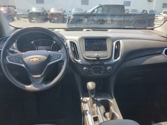 Used 2022 Blue Glow Metallic Chevrolet LT image 15