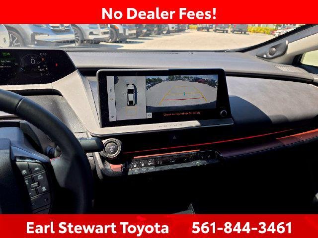 Certified Used 2025 RESERVOIR BLUE Toyota  image 9