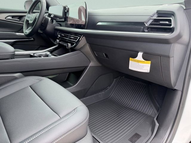 2026 Chevrolet Traverse LT - Photo 17