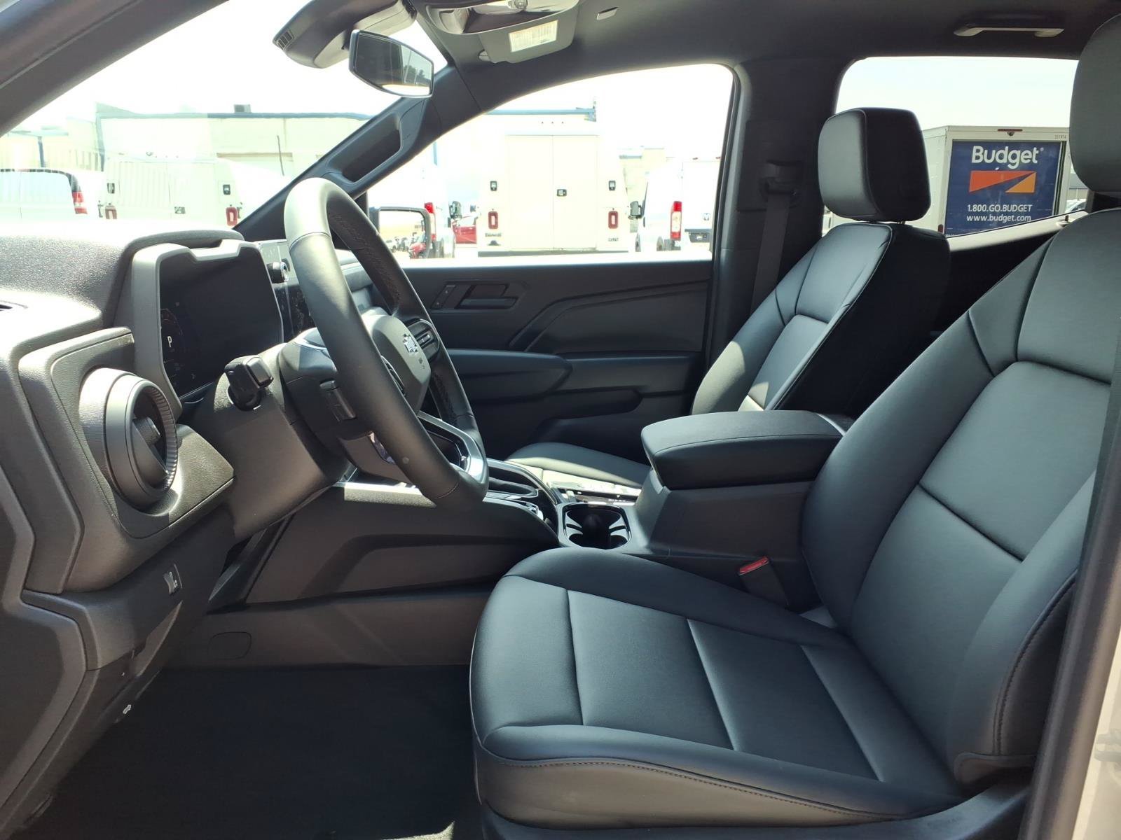2026 Chevrolet Colorado Trail Boss - Photo 13