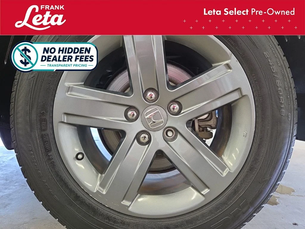 Certified Used 2023 White Honda RTL image 13
