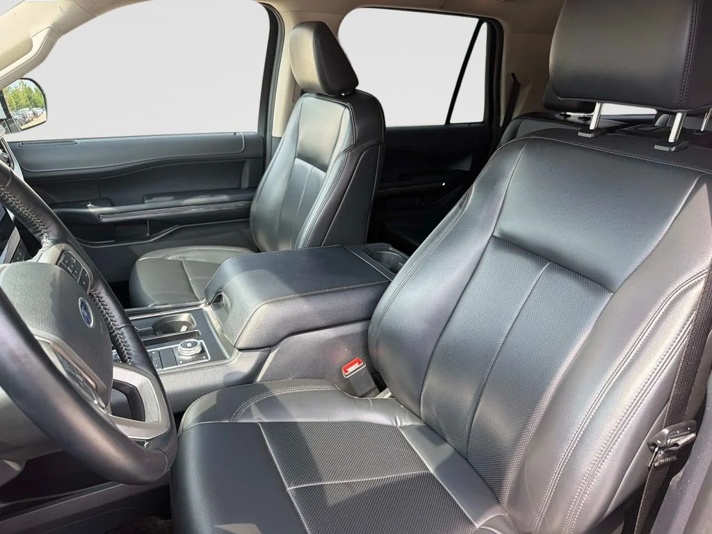 Used 2023 Star White Ford XLT image 23