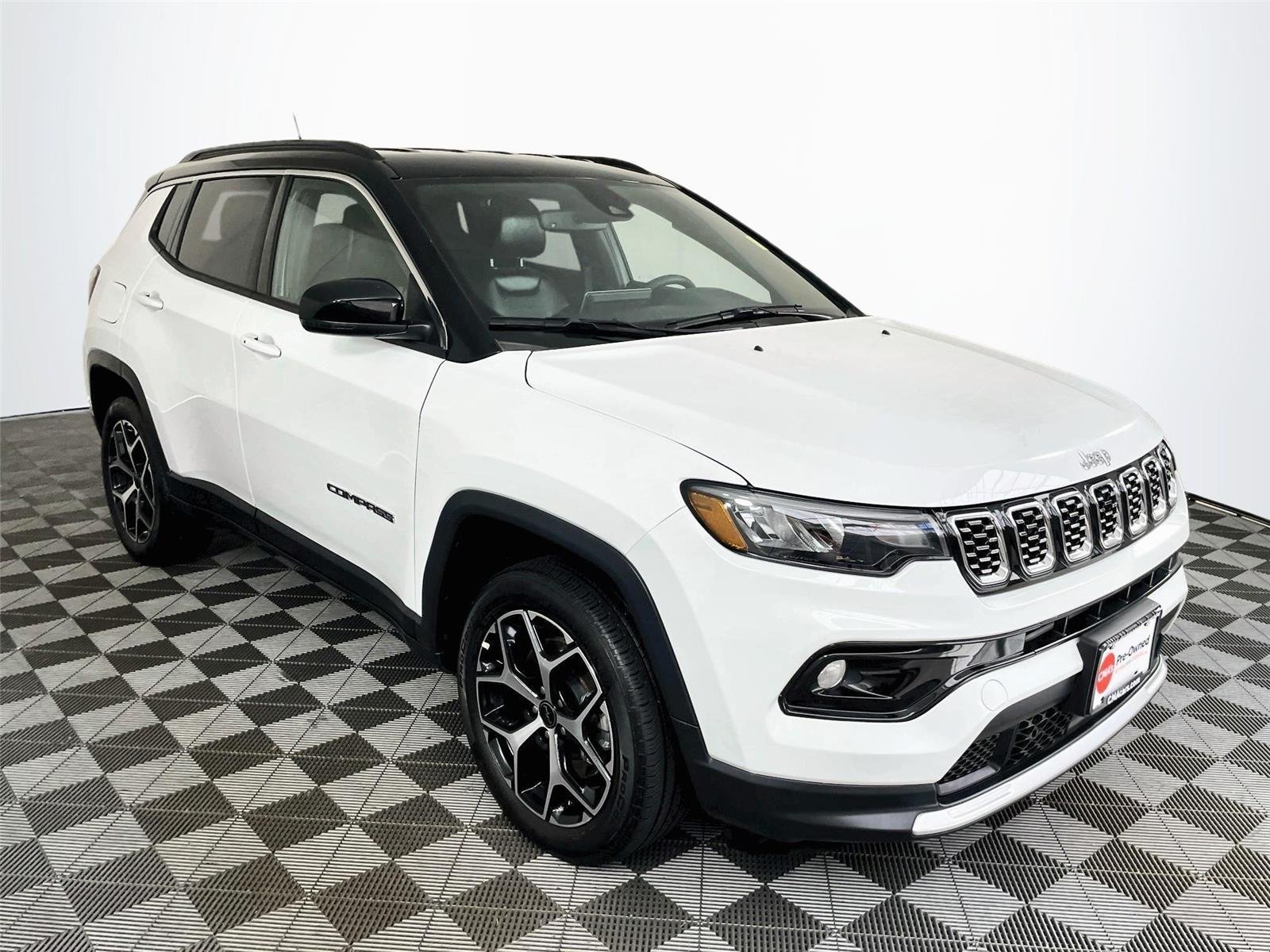 2025 Jeep Compass Limited 4X4's photo