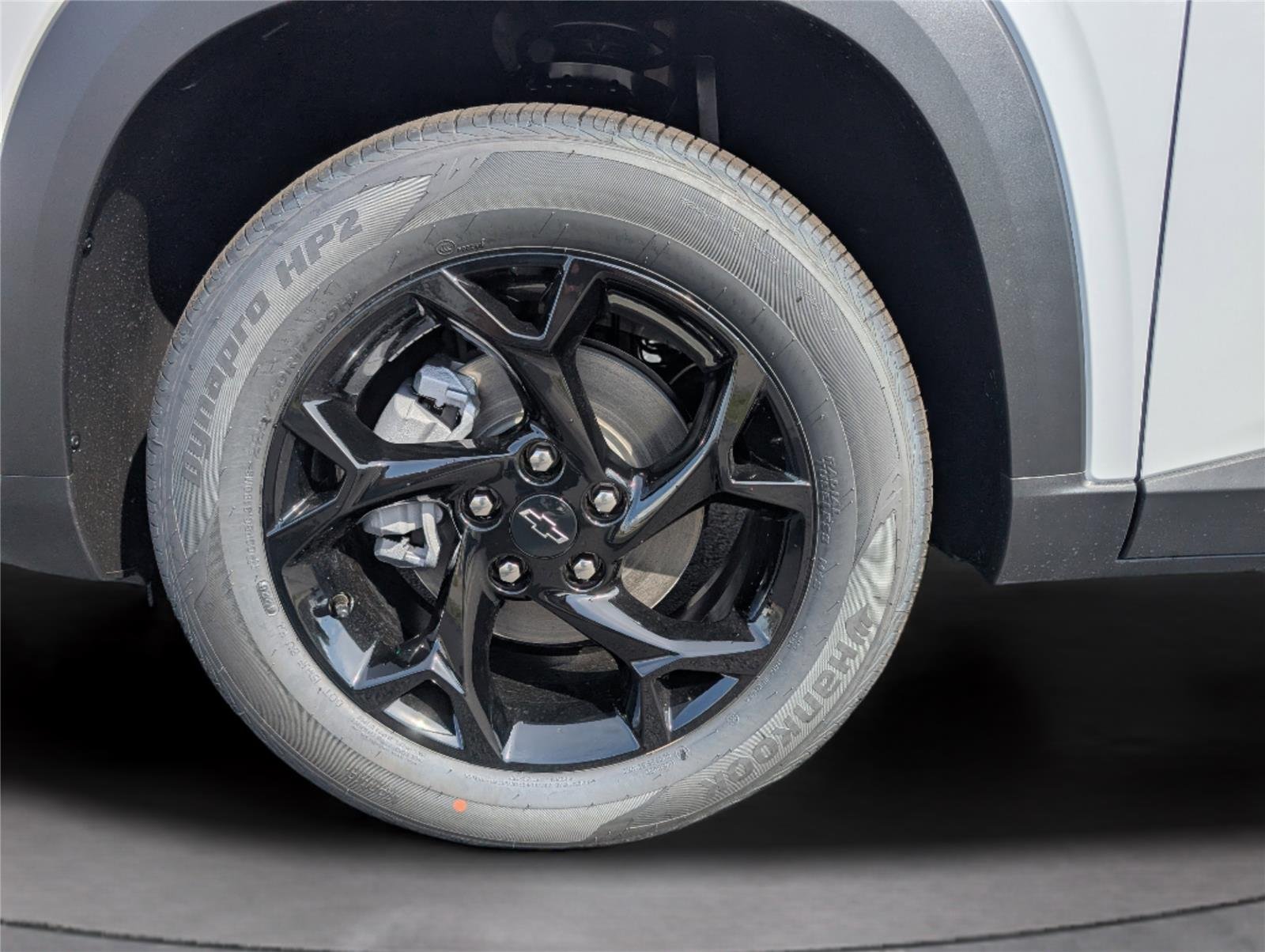 New 2026 Summit White Chevrolet LT image 17