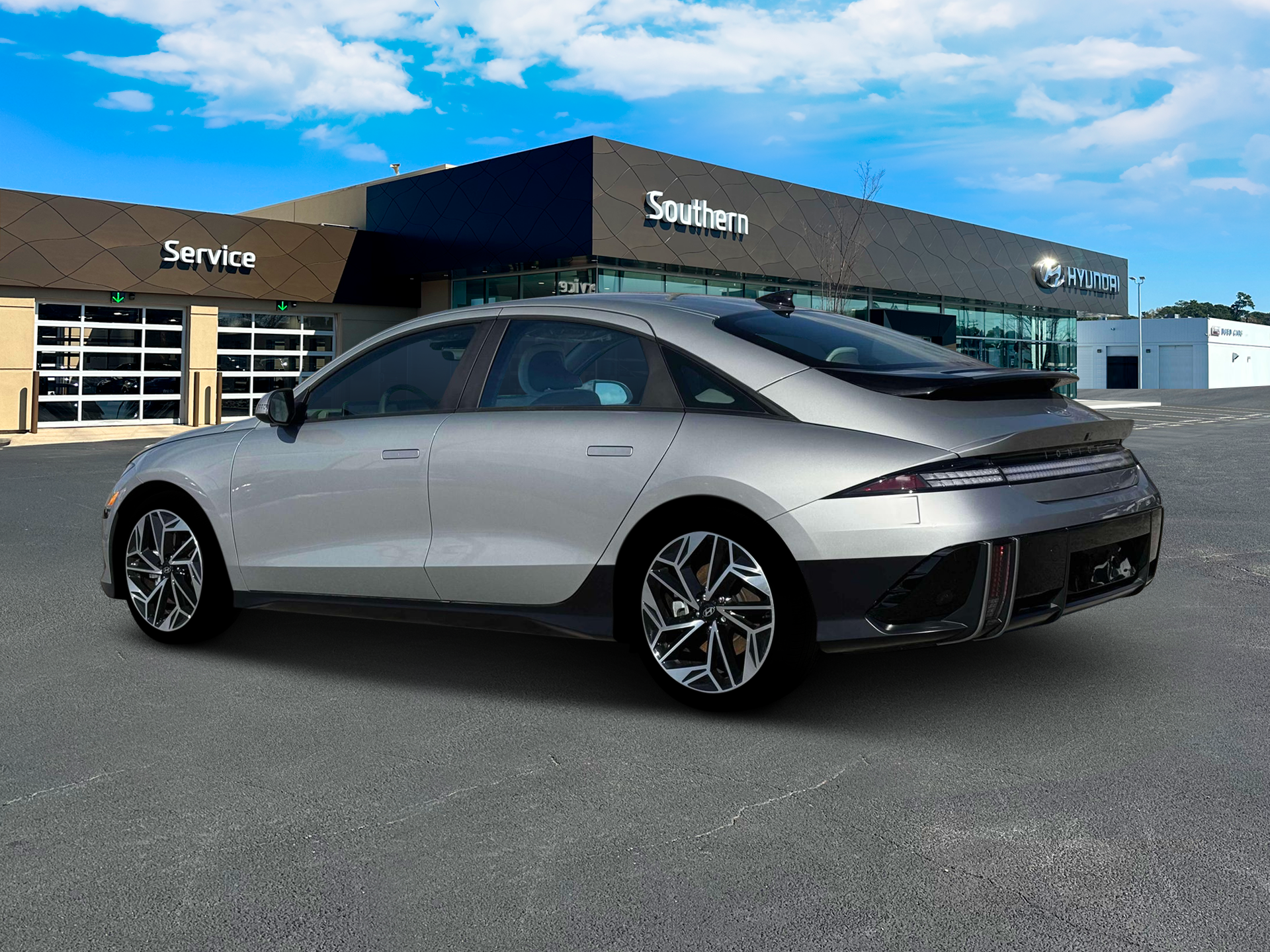 New 2024 Silver Hyundai SEL image 8