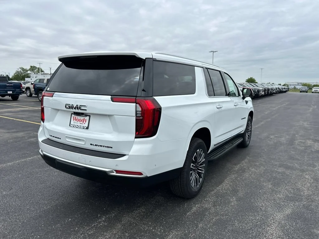 New 2026 Summit White GMC Elevation image 10