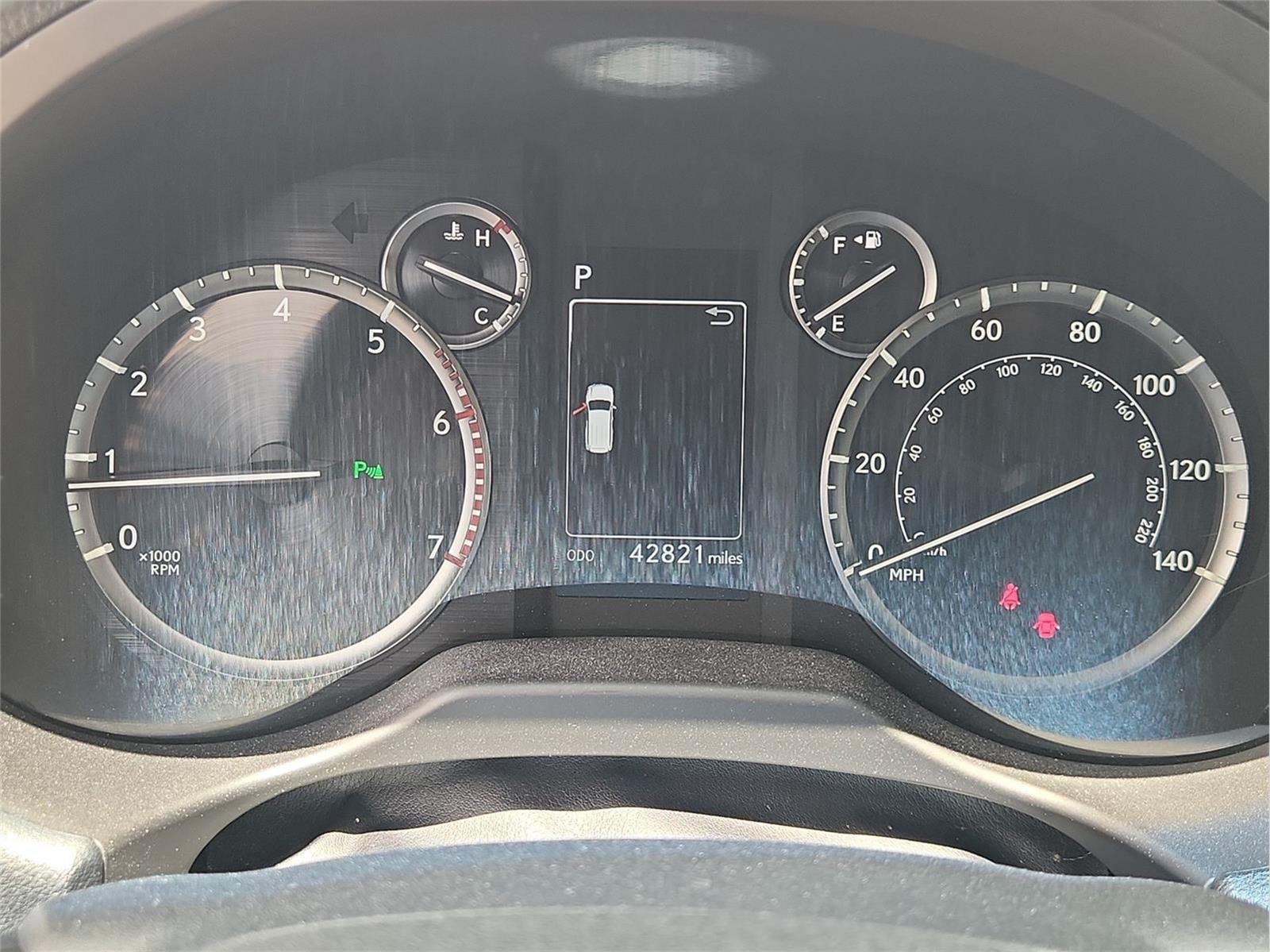 Used 2021 Silver Lexus GX 460 Premium image 12