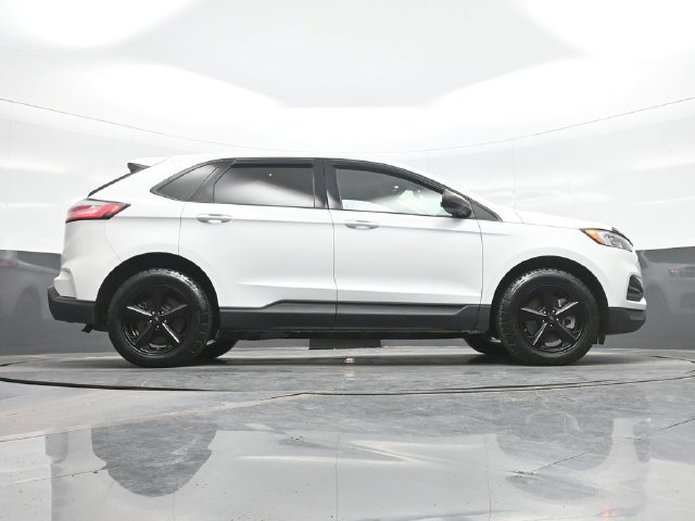 2022 Ford Edge SE - Photo 24