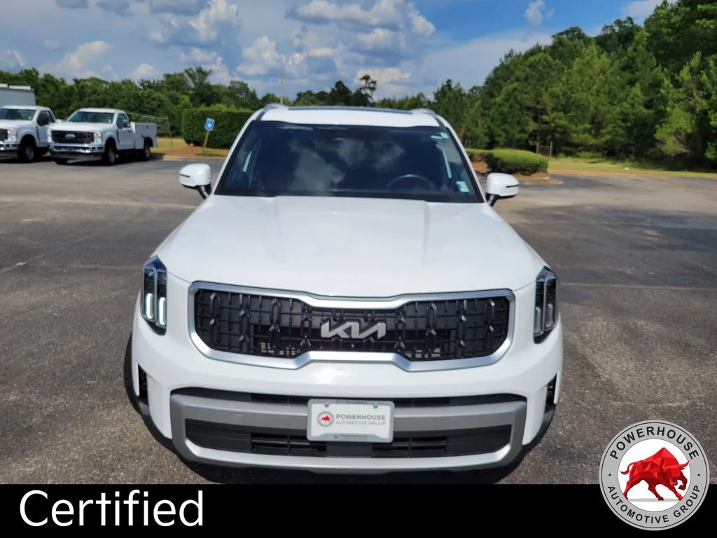 Used 2023 White Kia EX image 10