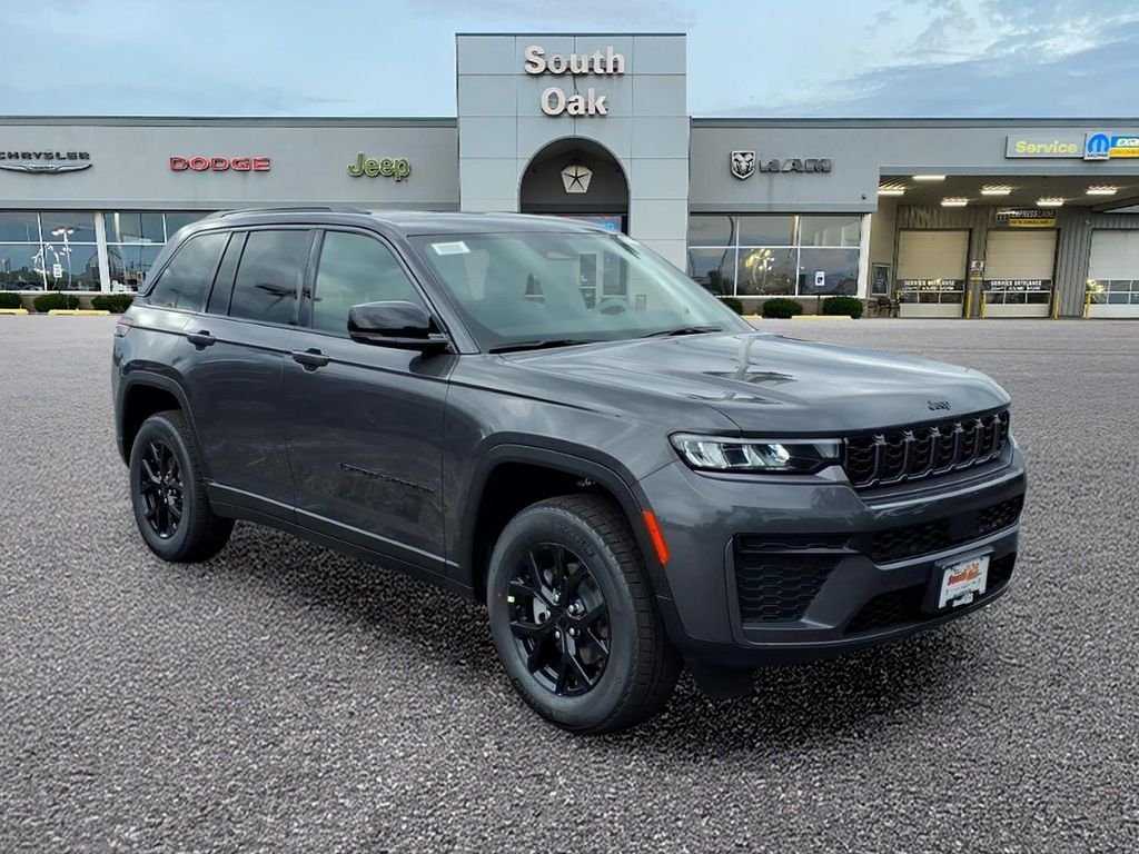 New 2026 Baltic Gray Metallic Clear-Coat Exterior Paint Jeep Altitude image 1