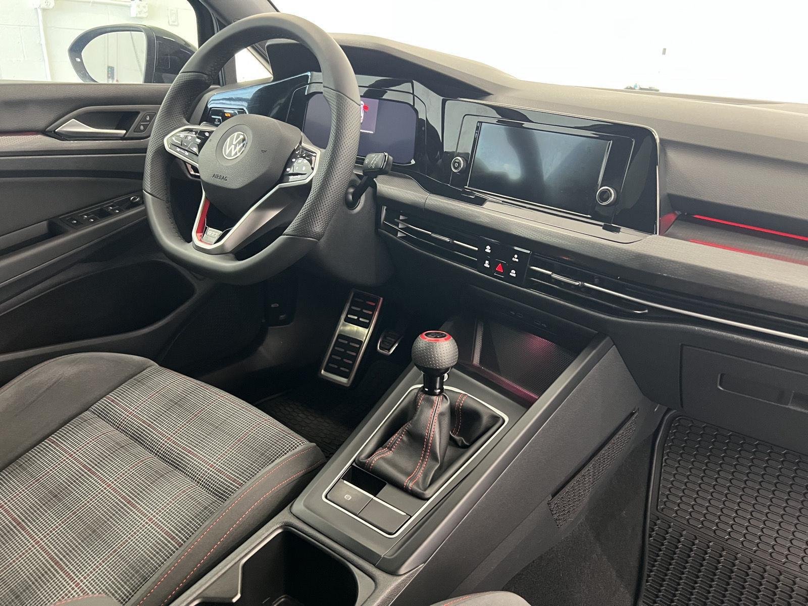 2022 Volkswagen Golf GTI S - Photo 28