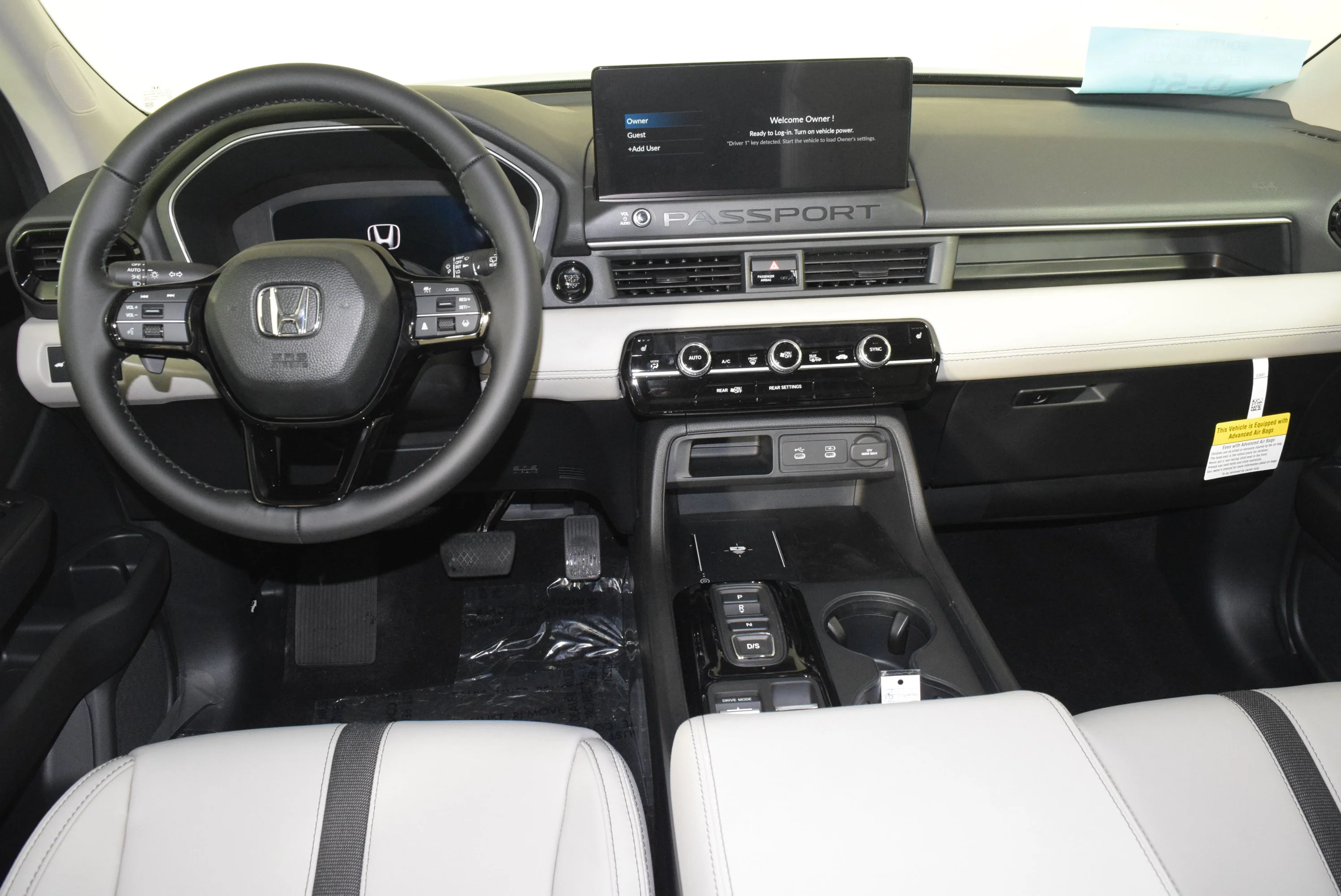 New 2026 Platinum White Pearl Honda RTL image 11