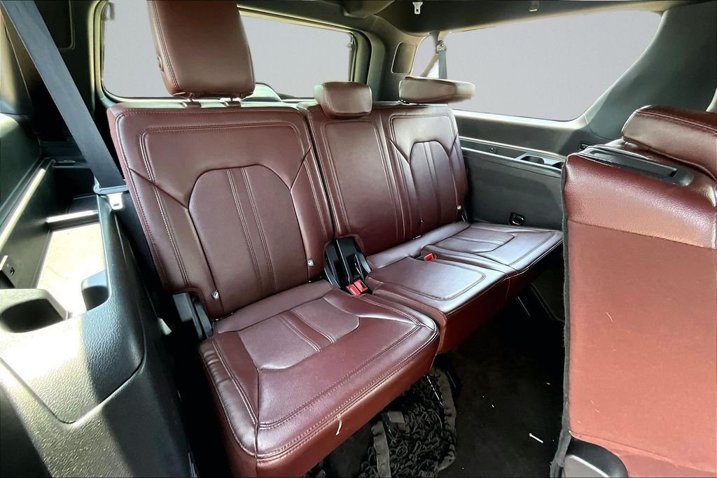 Used 2022 Black Ford Limited image 27