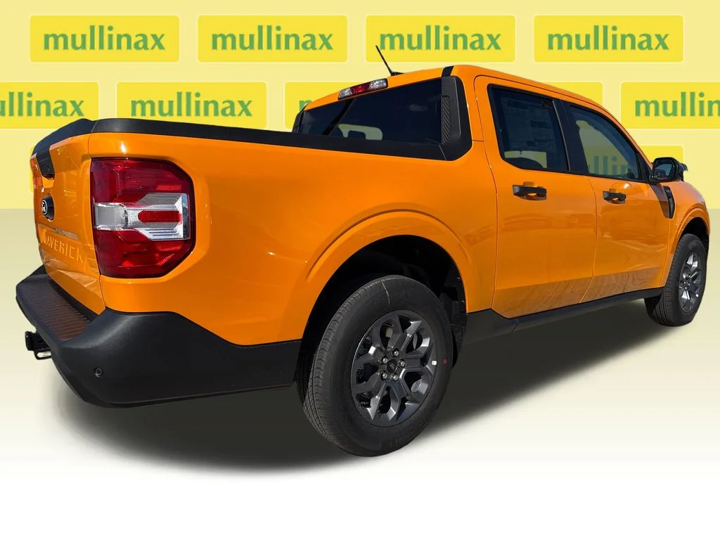 New 2026 Orange Ford XLT image 14