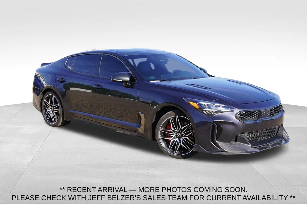 2022 Kia Stinger GT1 AWD's photo
