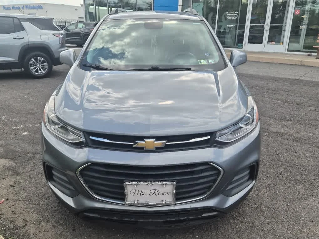Used 2019 SATIN STEEL METALLIC Chevrolet LT image 2