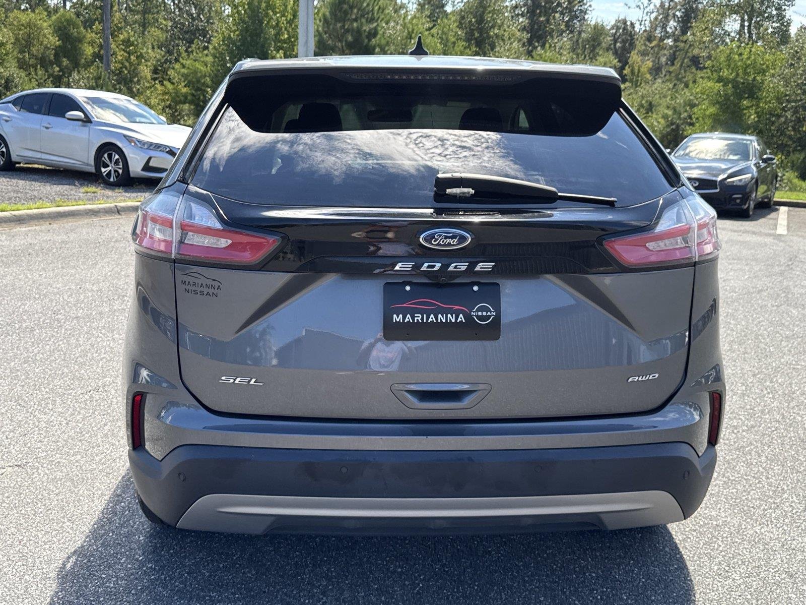 Used 2024 Carbonized Gray Ford SEL image 4