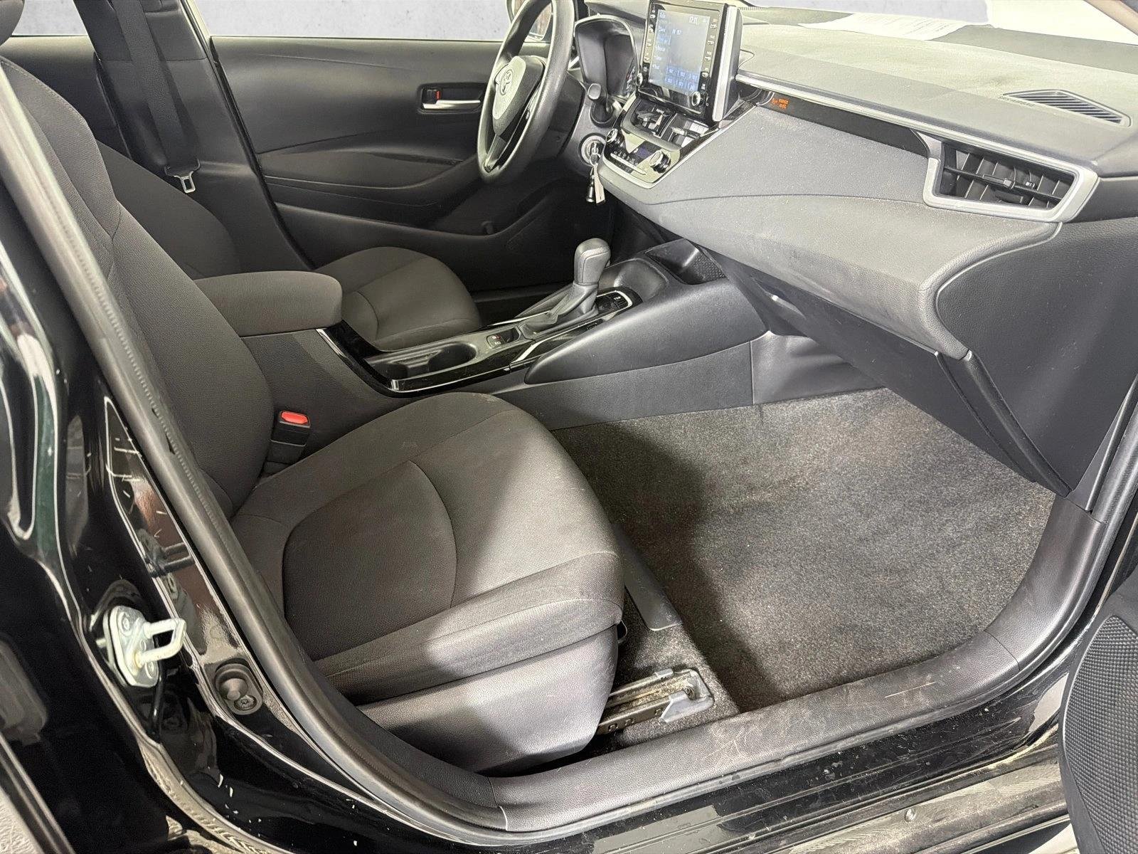 Used 2020 Black Sand Pearl Toyota LE image 13
