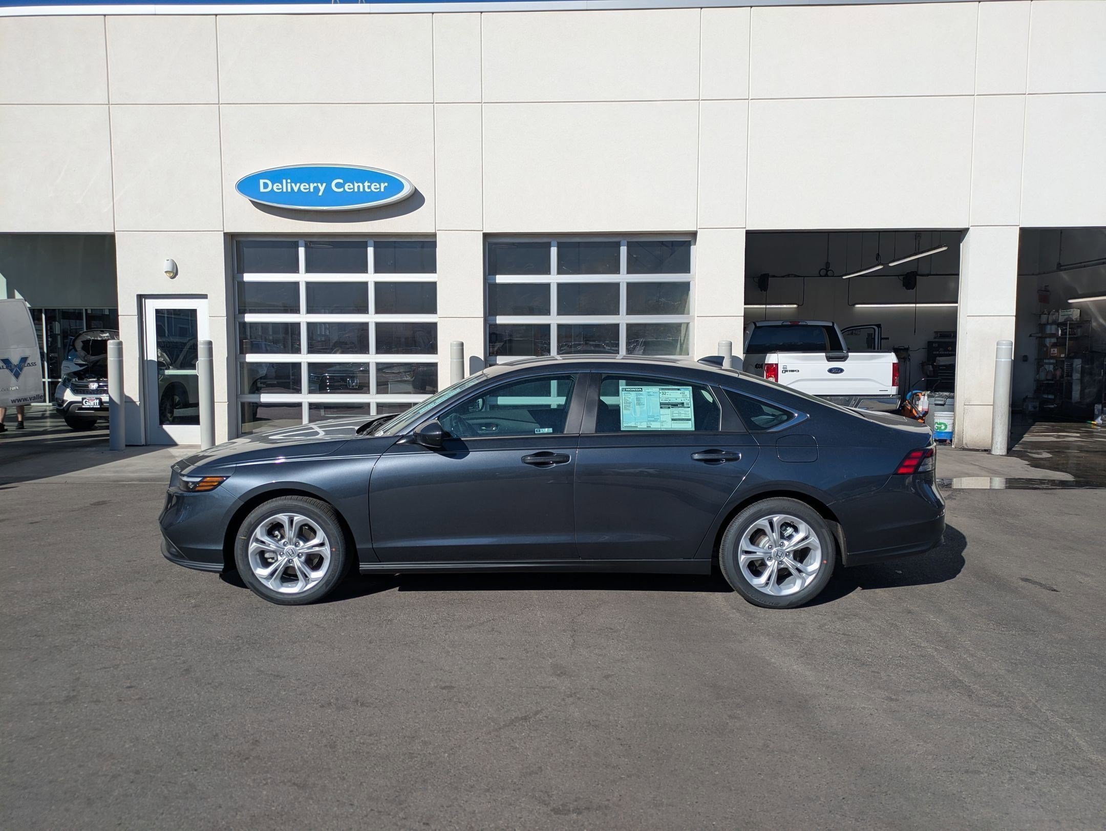 New 2026 Meteorite Gray Metallic Honda LX image 7