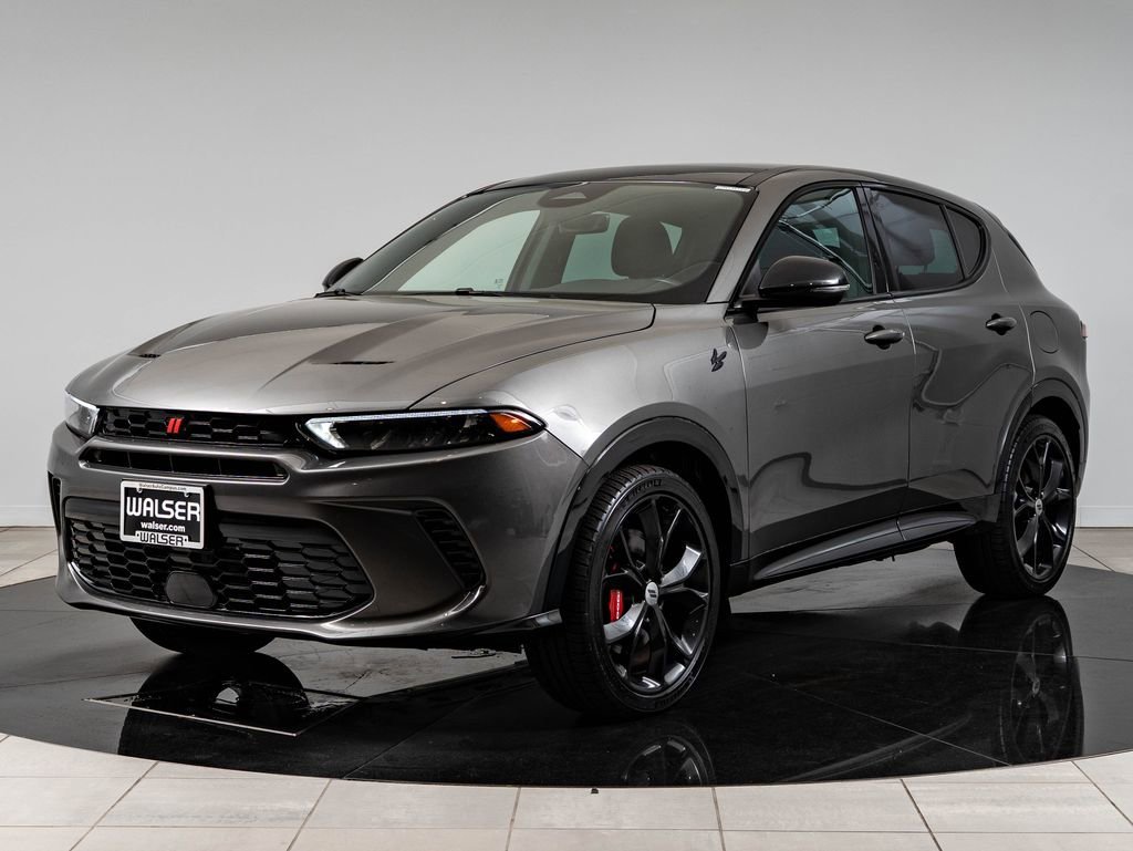 Used 2024 Gray Cray Dodge R/T Plus image 1